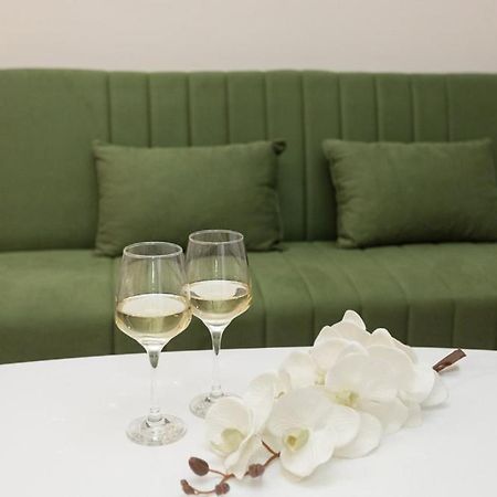 Valery Apartments ペフコホリ エクステリア 写真