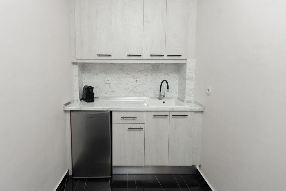 Valery Apartments ペフコホリ エクステリア 写真