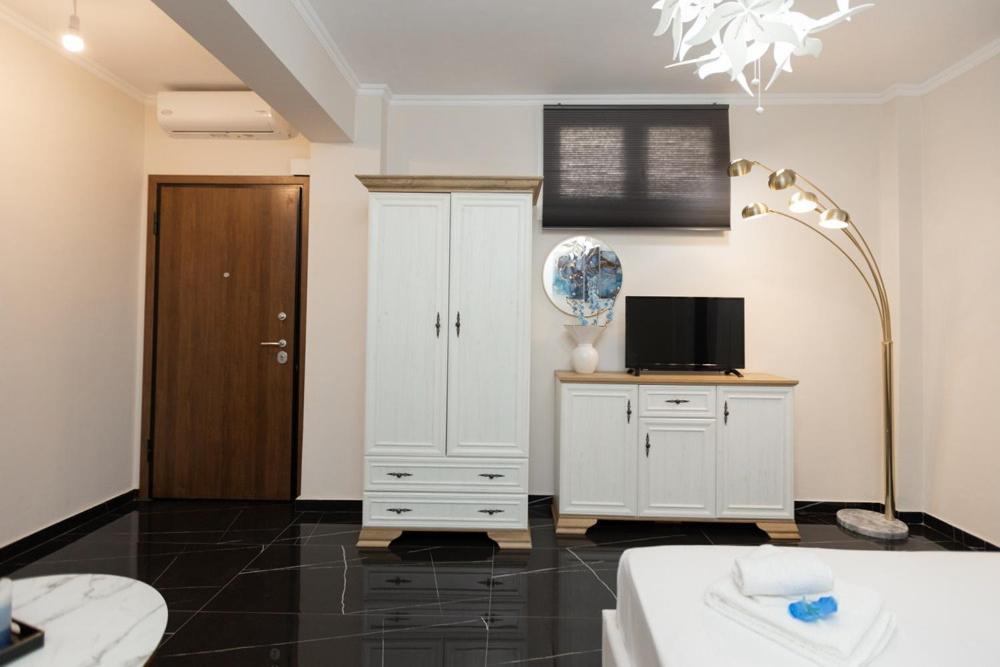 Valery Apartments ペフコホリ エクステリア 写真